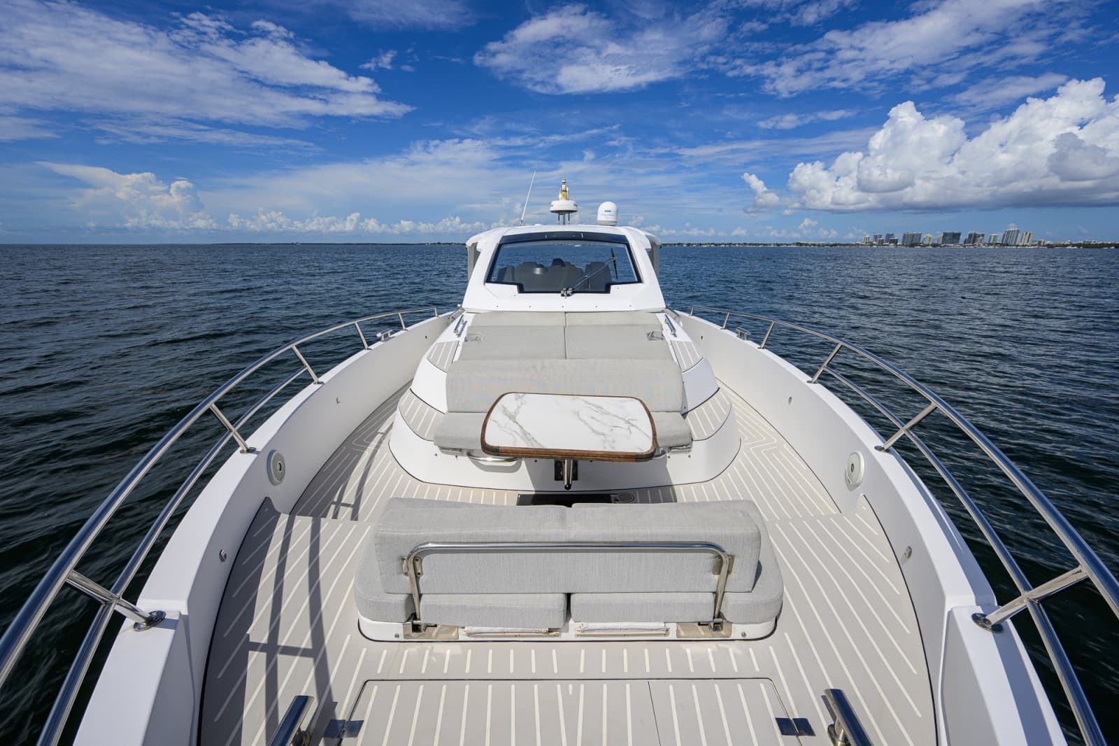2019 Azimut Verve 40