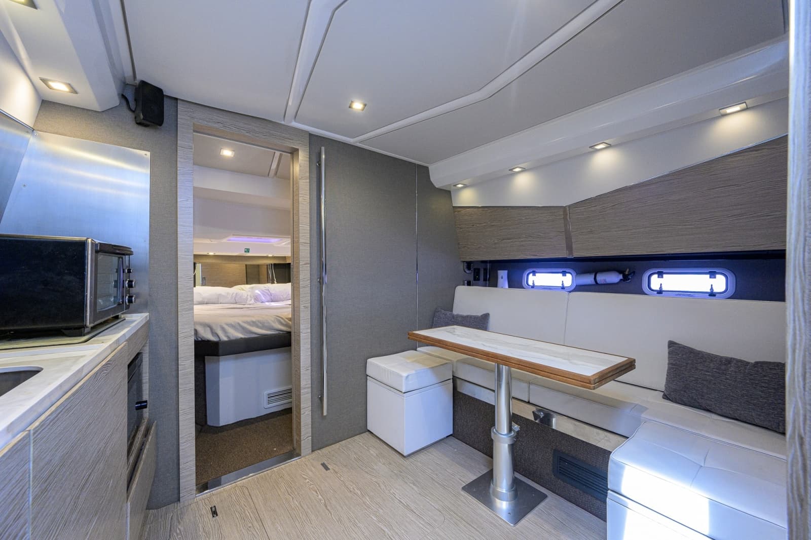 2019 Azimut Verve 40