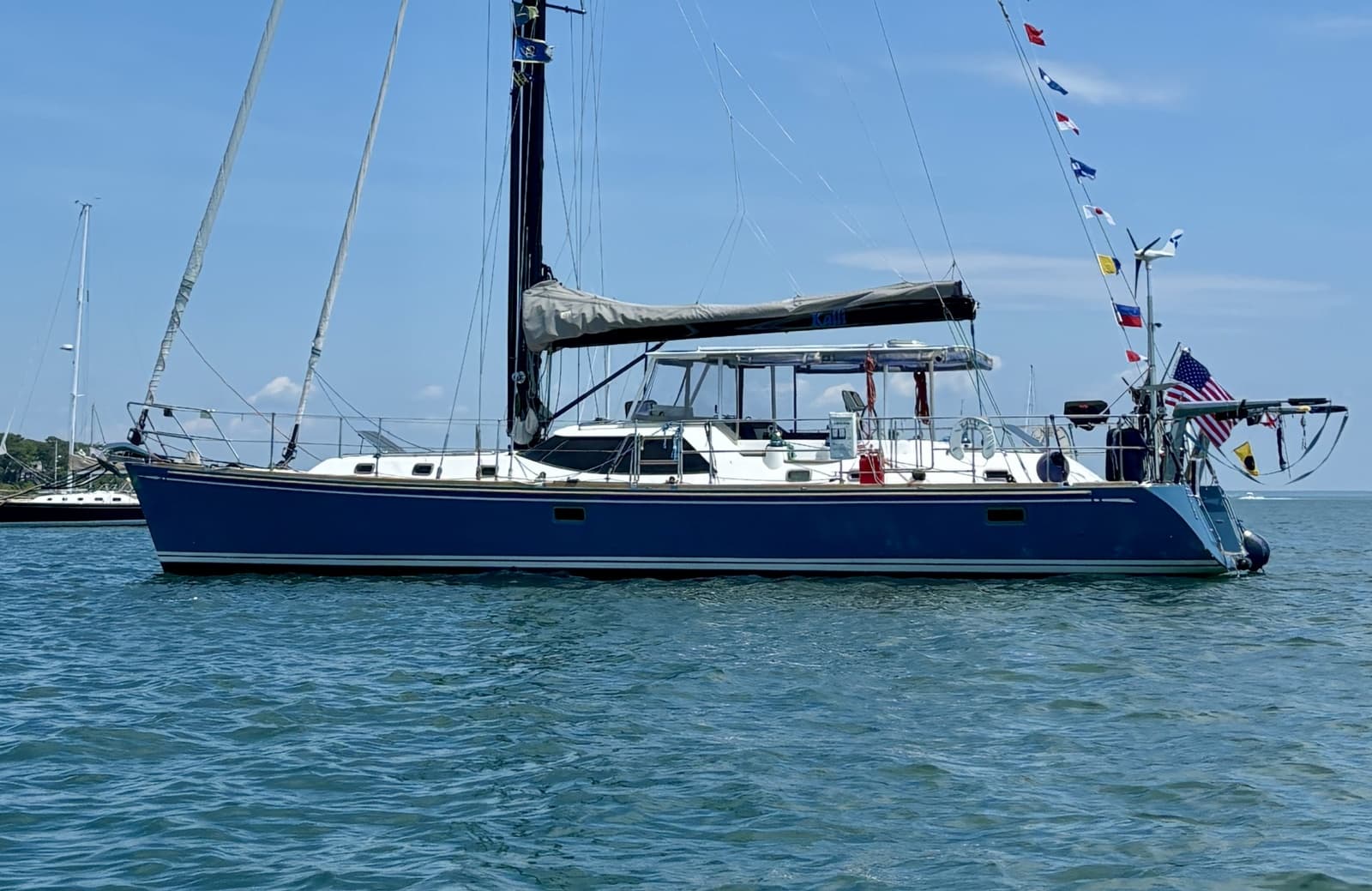 2015 Hylas 56