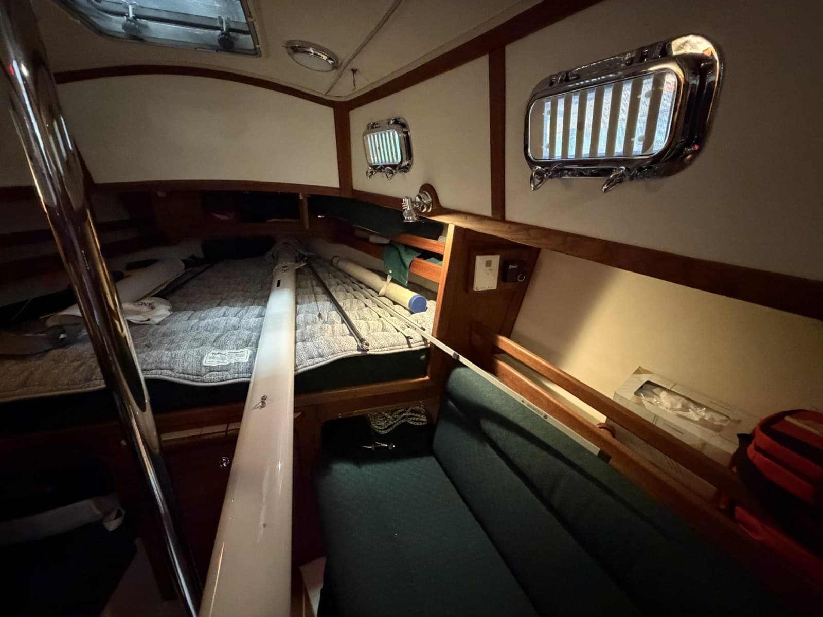 2001 Pacific Seacraft Dana 24