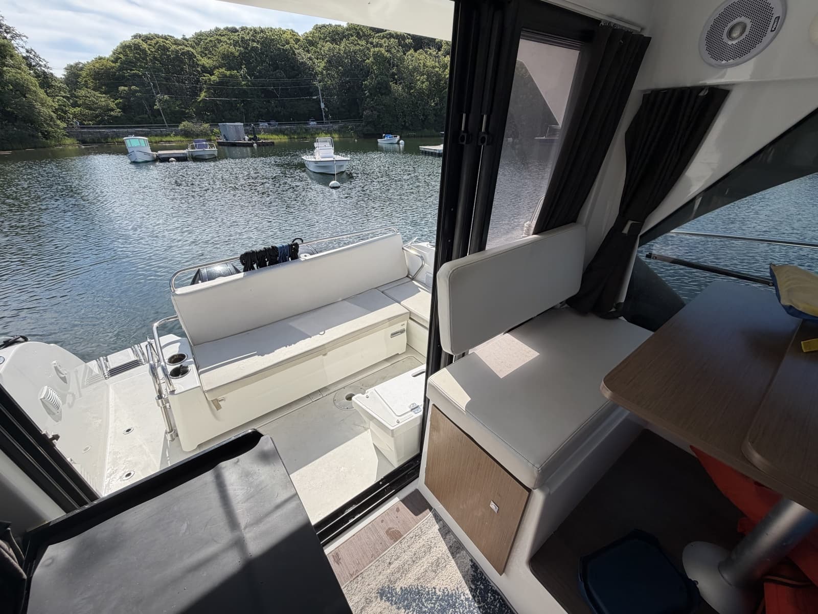 2021 Beneteau Antares