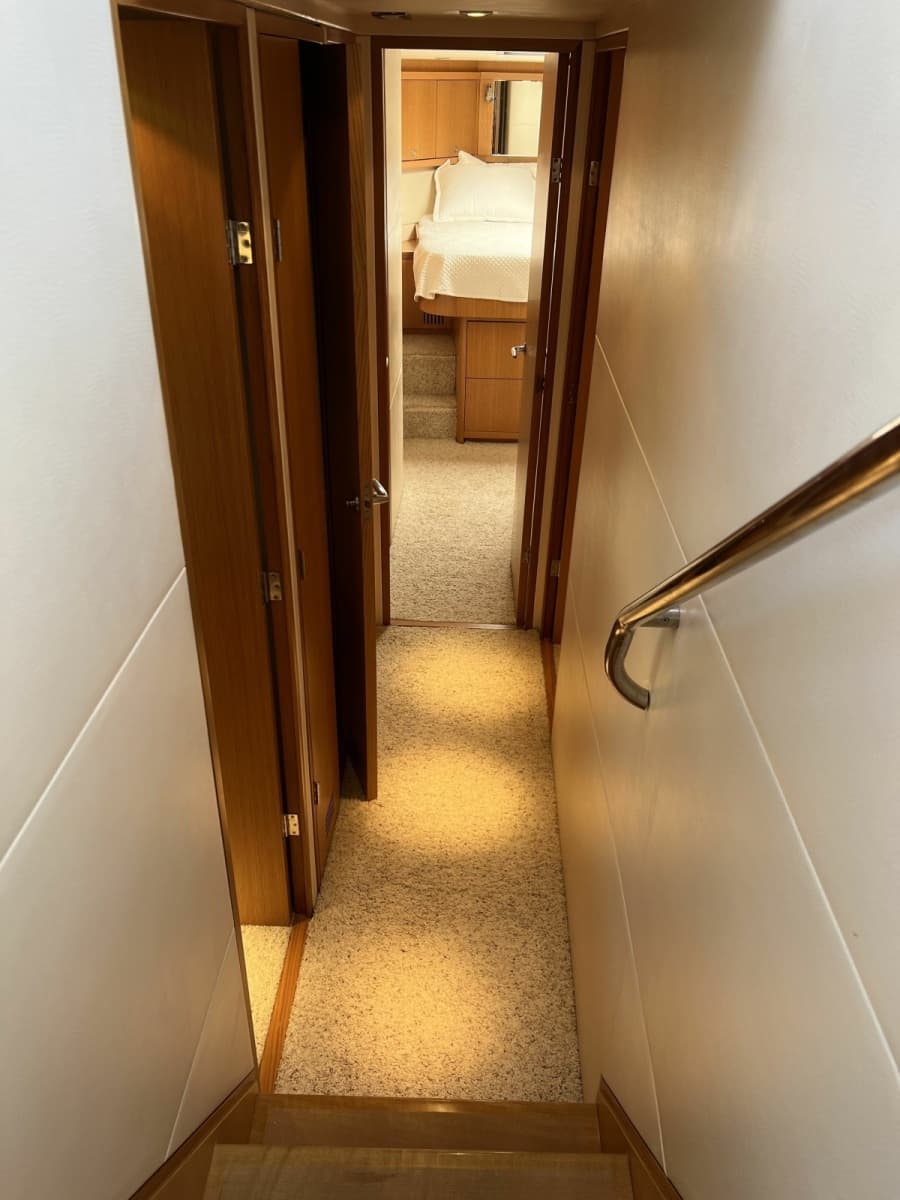 2010 Bertram 540