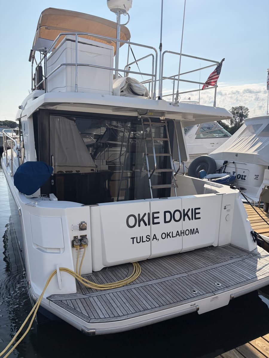 2017 Beneteau SWIFT TRAWLER 30