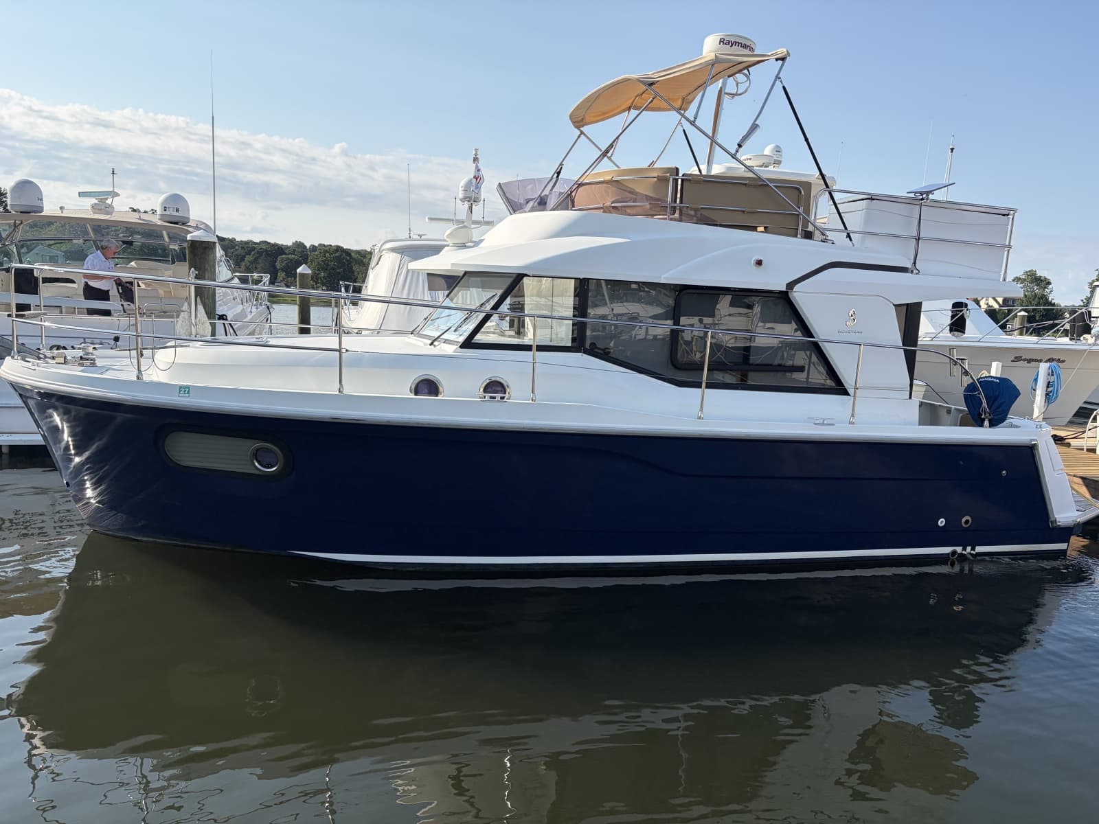 2017 Beneteau SWIFT TRAWLER 30