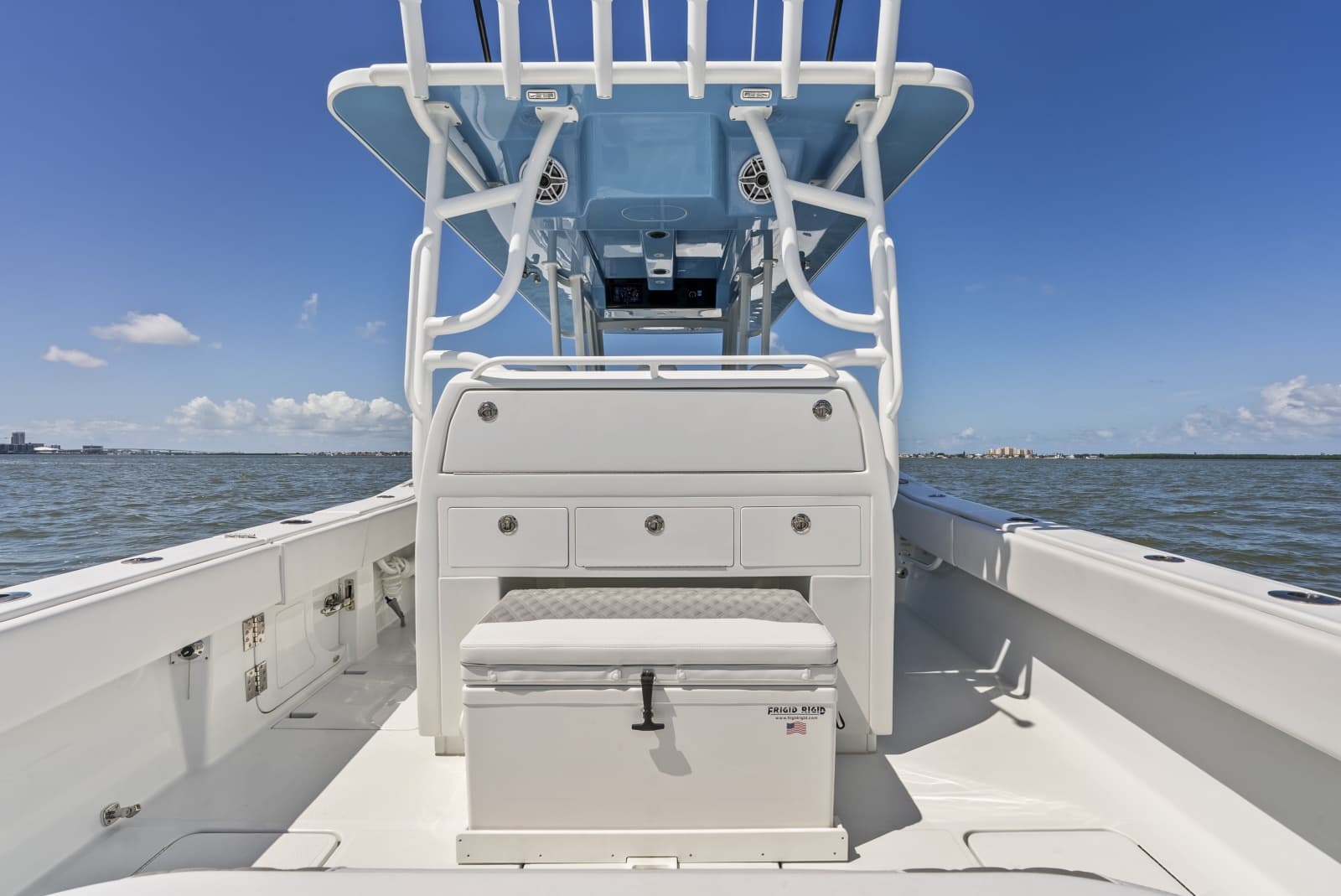 2026 Invincible 43 Open Fisherman