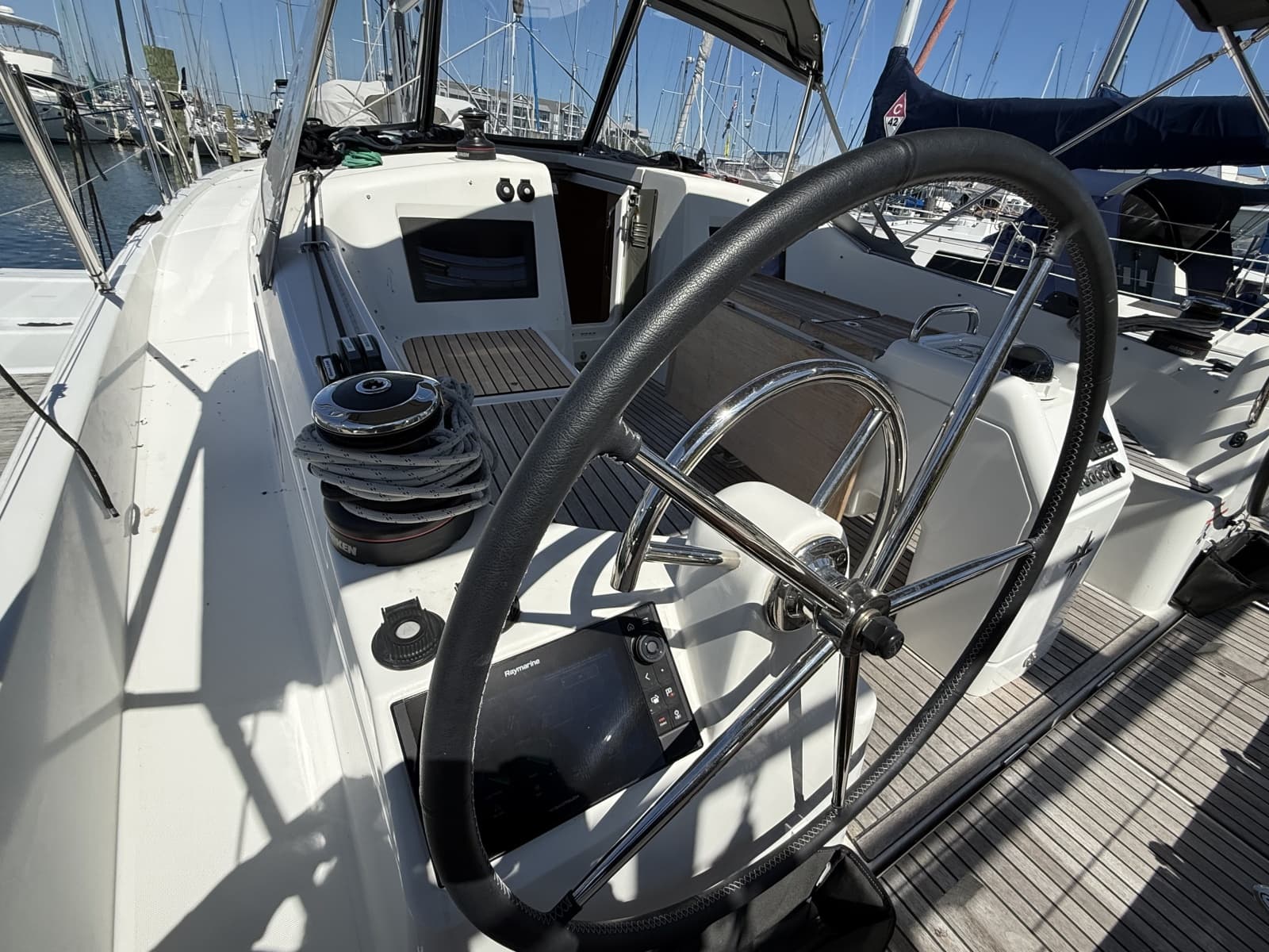 2023 Jeanneau 