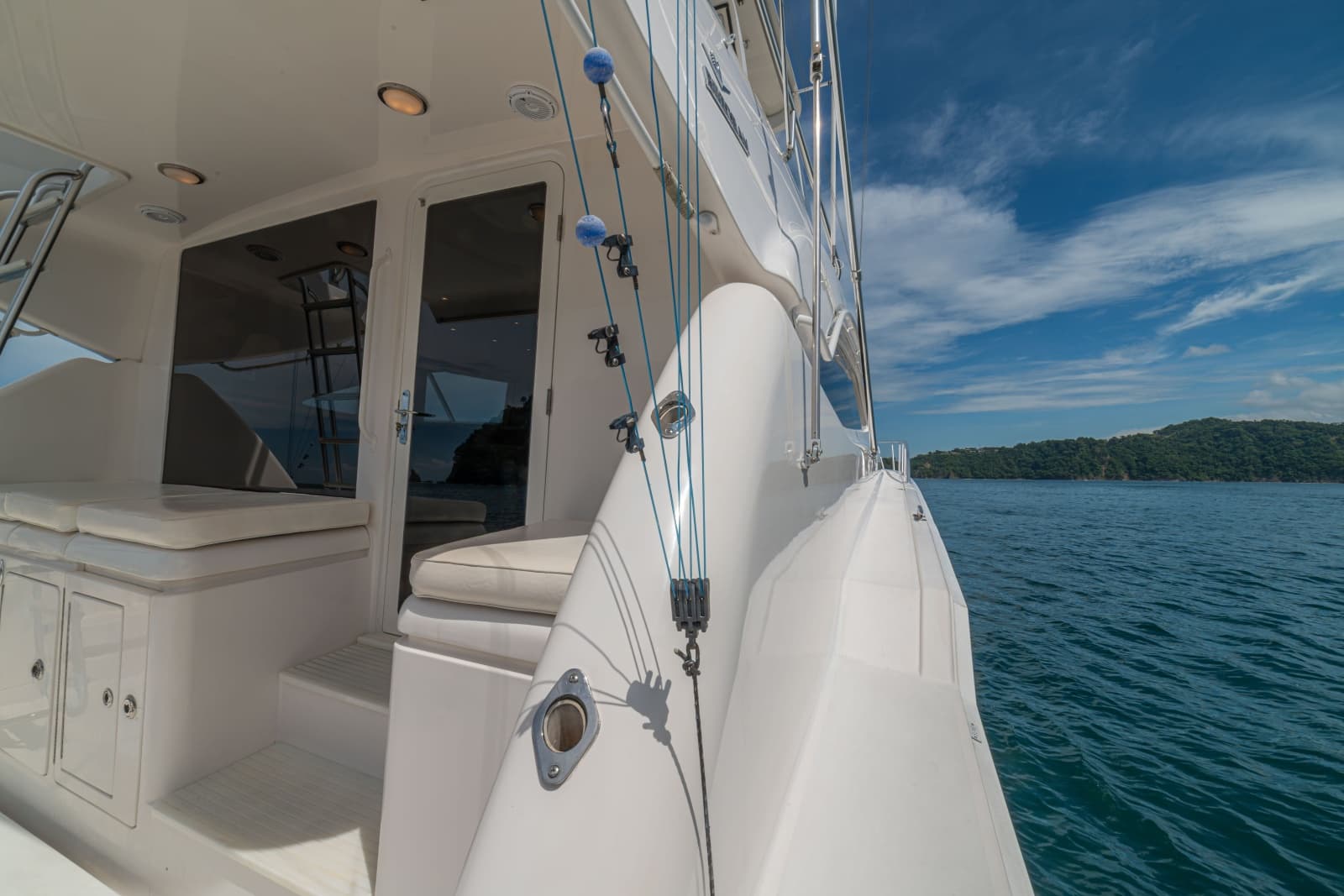 2004 Bertram 570 Convertible