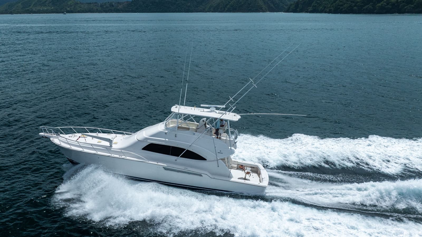 2004 Bertram 570 Convertible