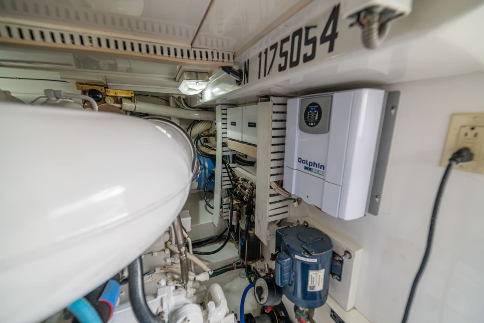 2004 Bertram 570 Convertible