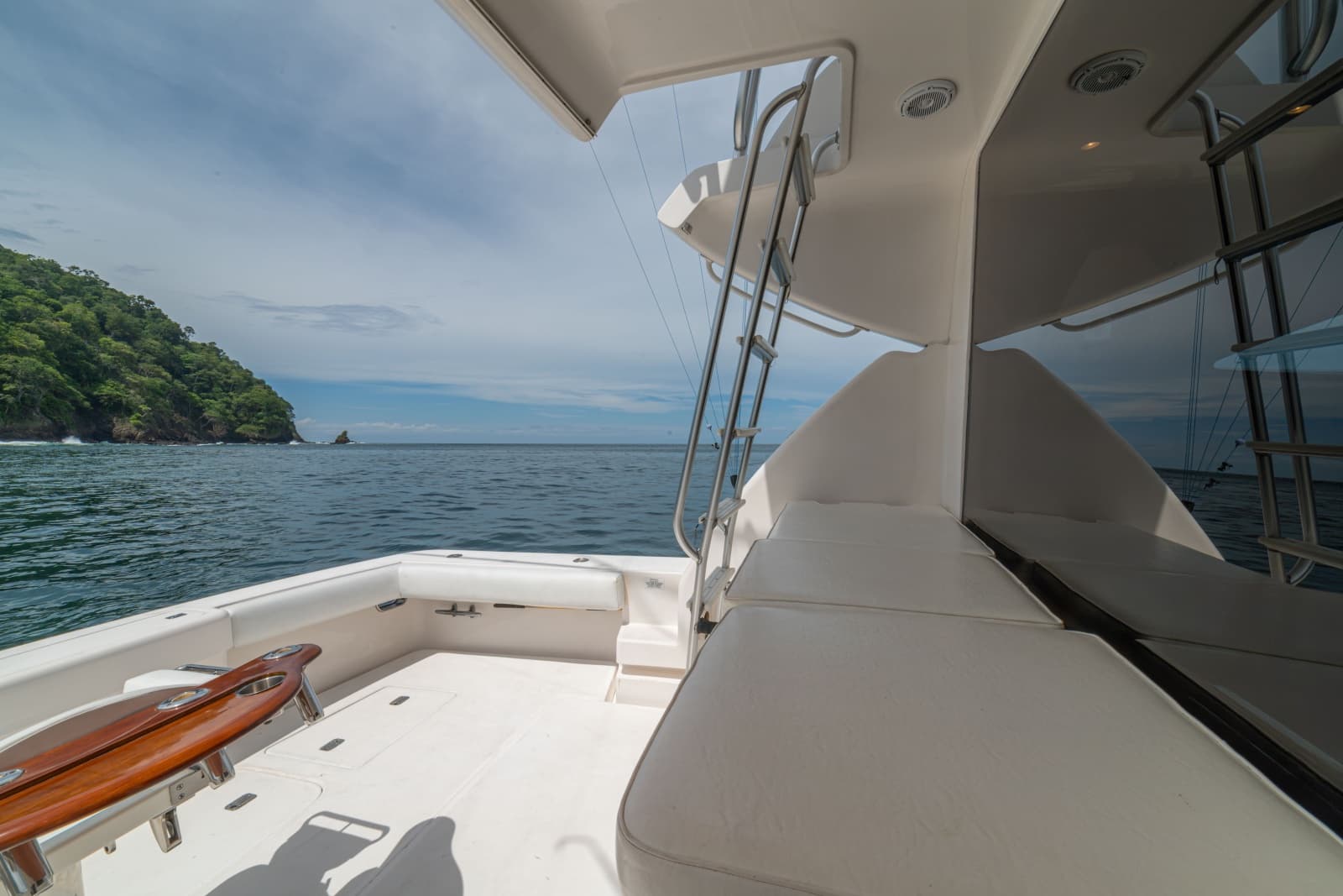 2004 Bertram 570 Convertible
