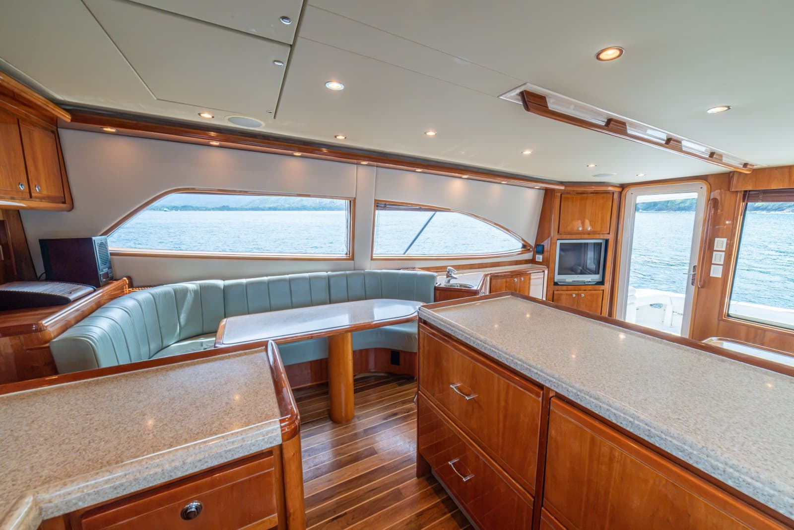 2004 Bertram 570 Convertible