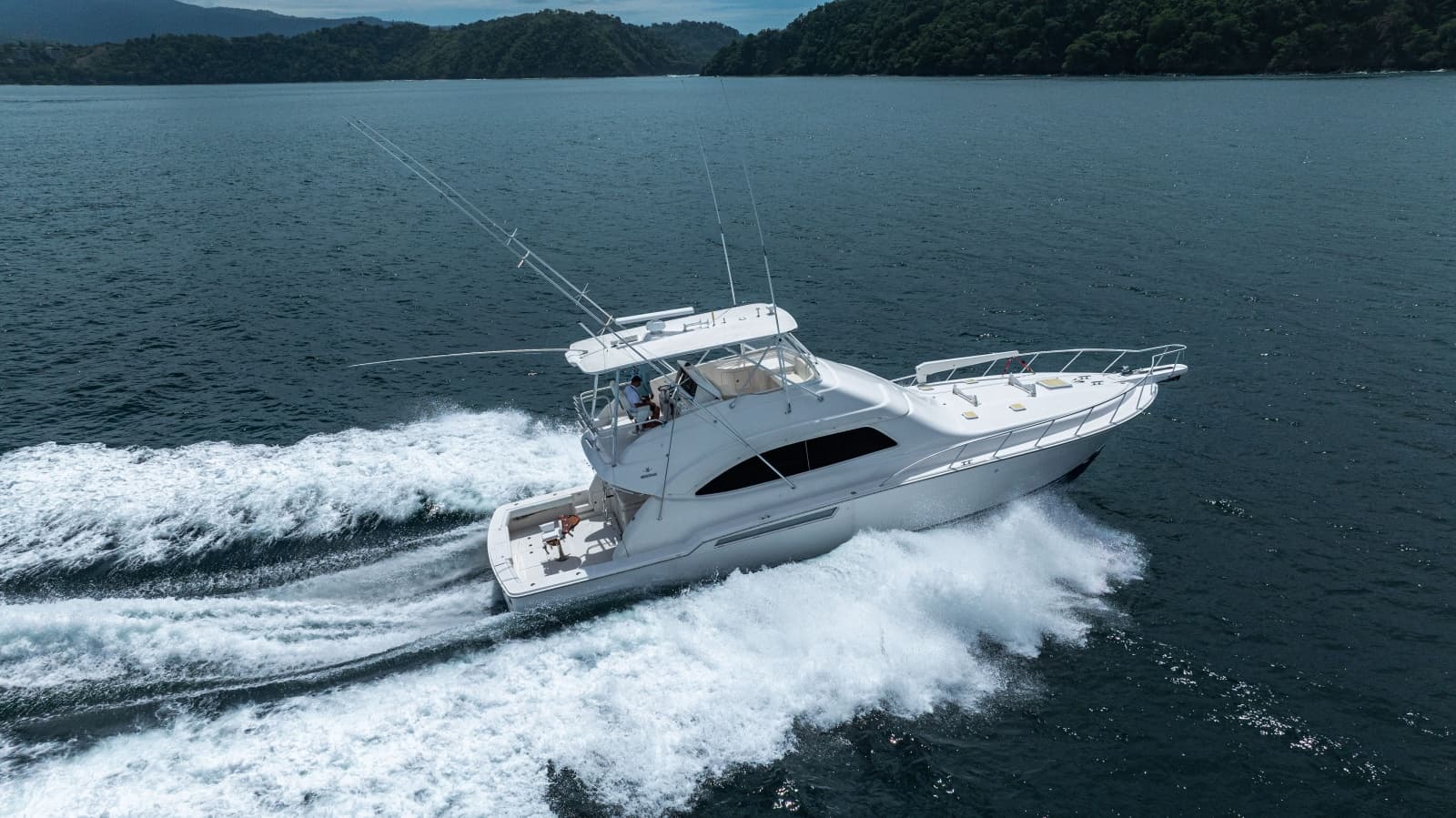 2004 Bertram 570 Convertible