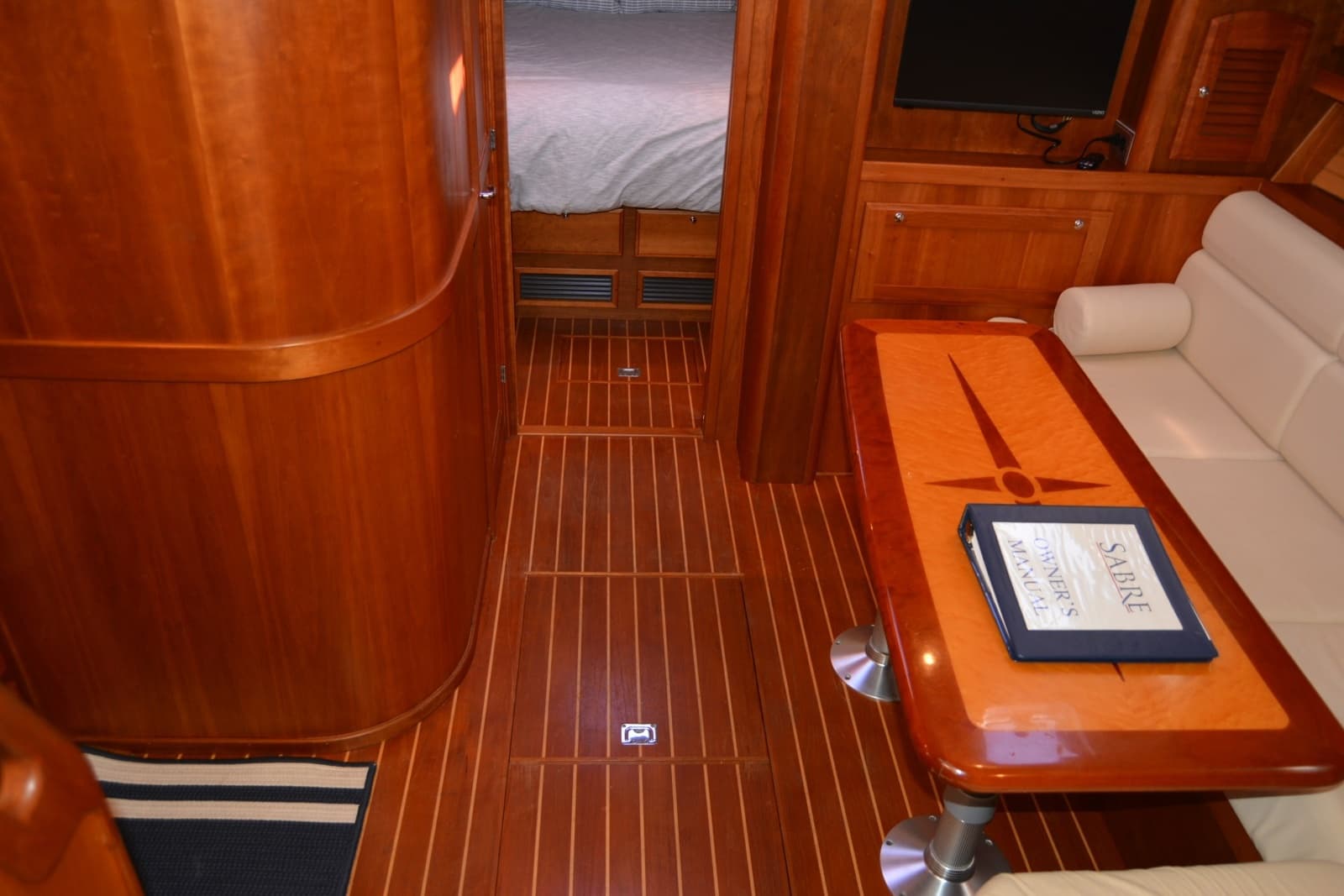 2005 Sabre 38 Express