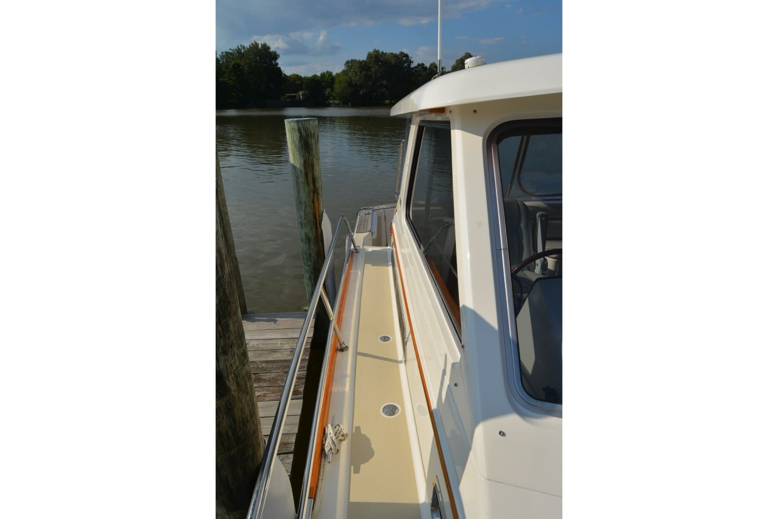 2005 Sabre 38 Express