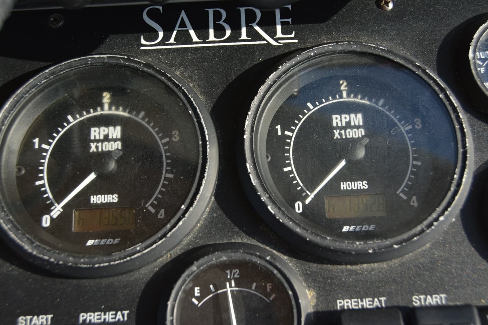 2005 Sabre 38 Express