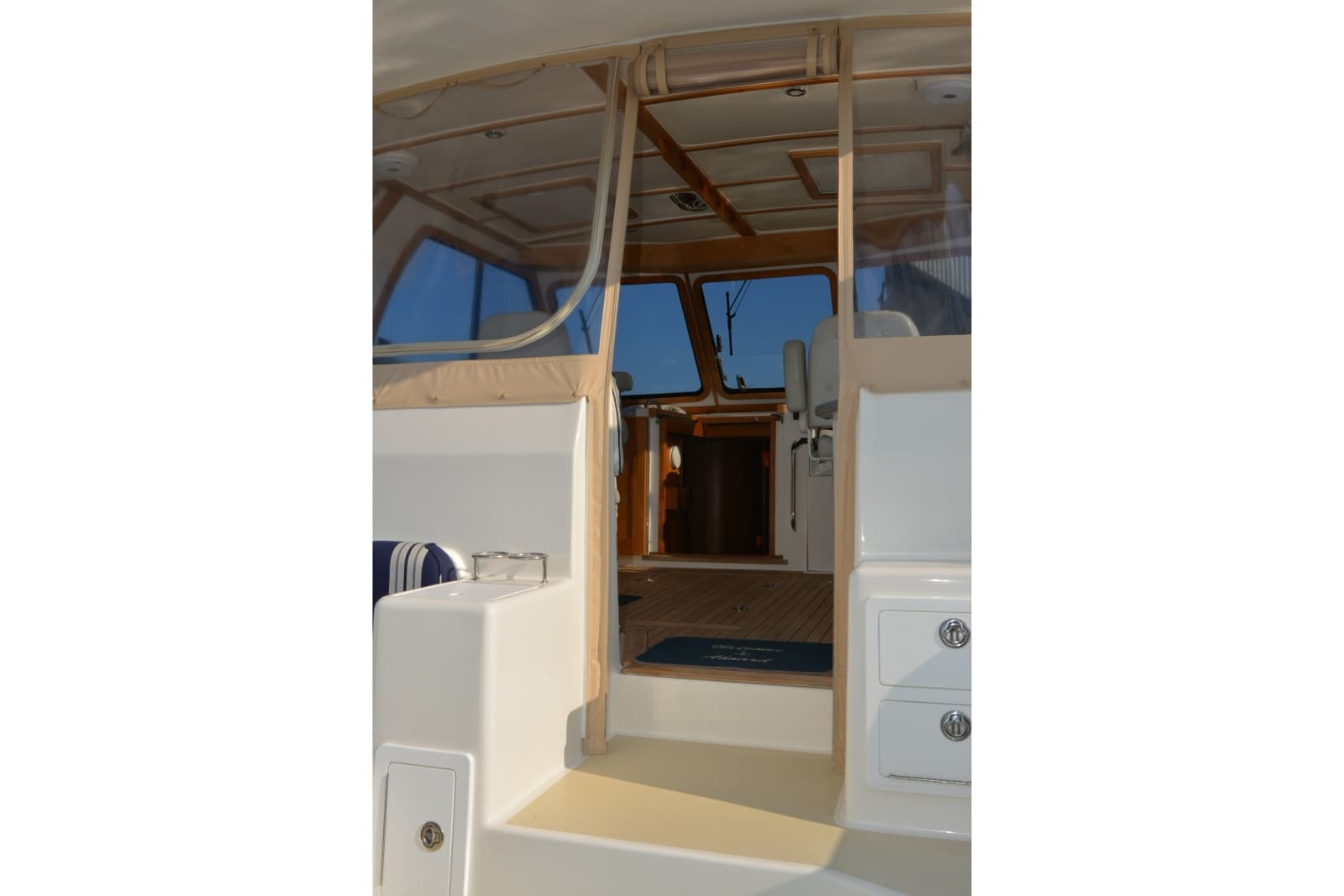 2005 Sabre 38 Express