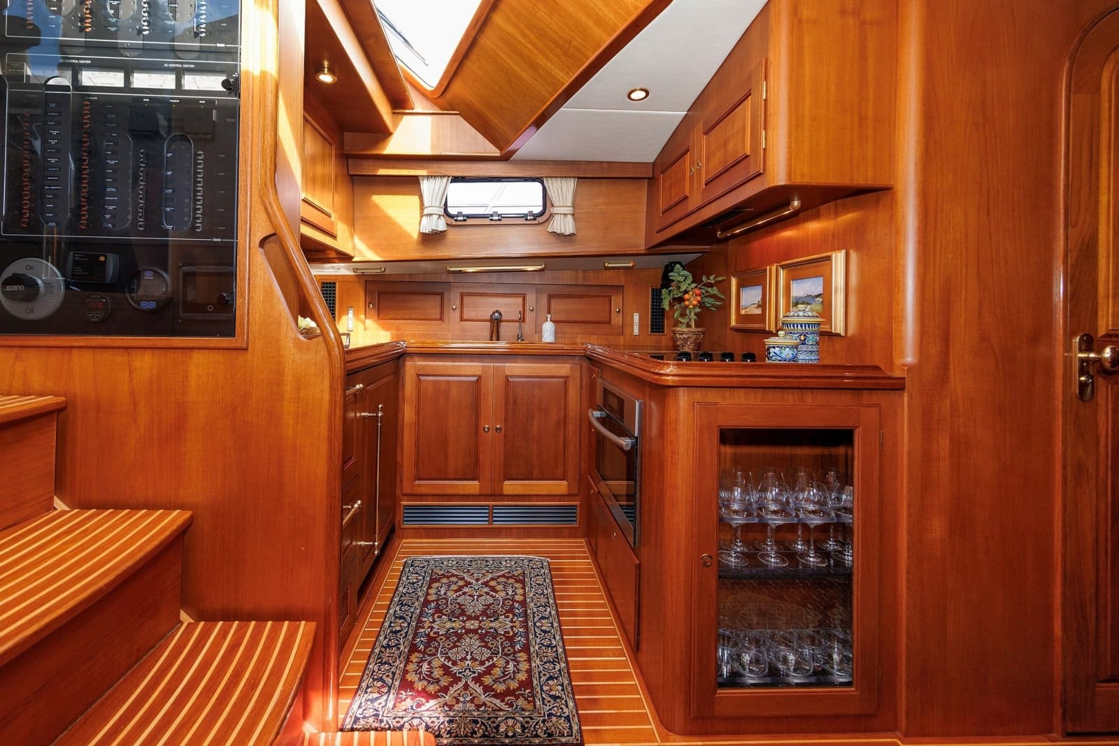 2008 Alden 52 Salon Express