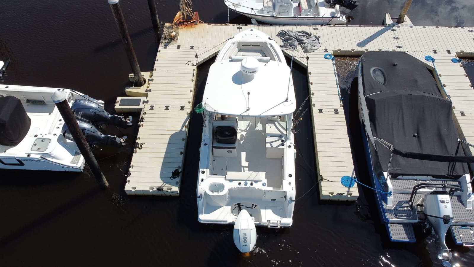 2023 Sailfish 245 DC