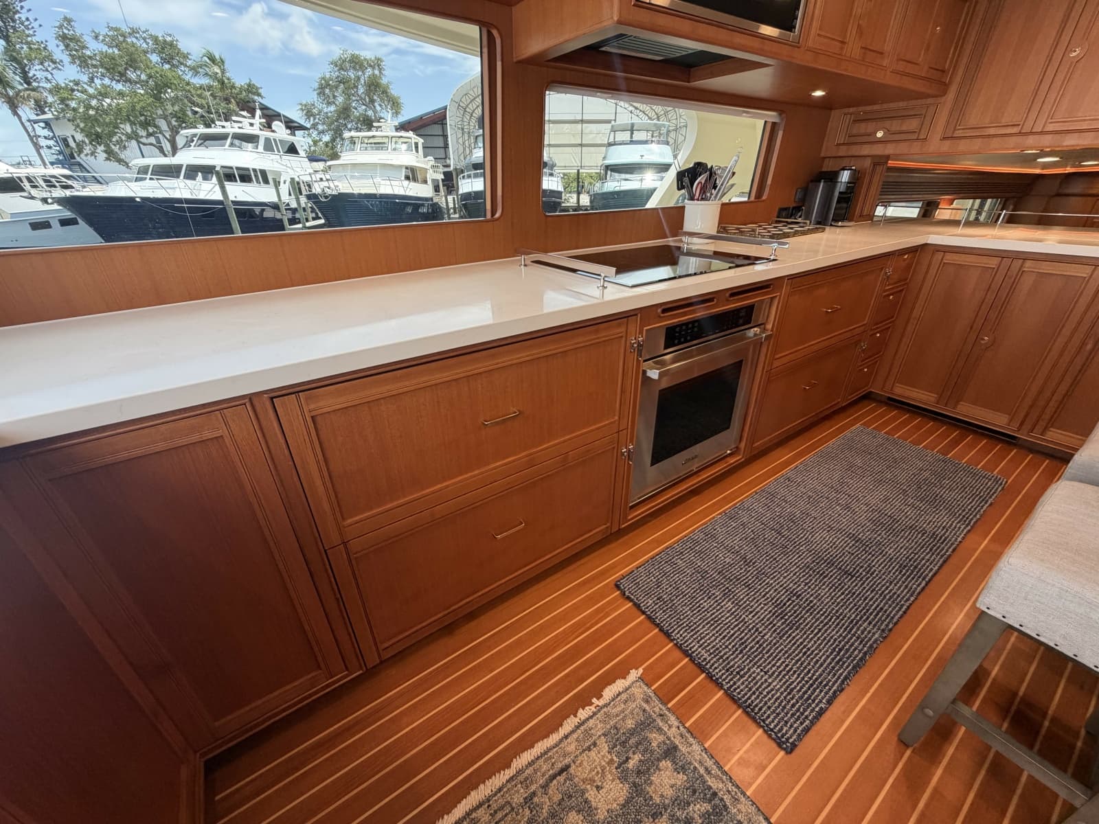 2021 Marlow Explorer 62E
