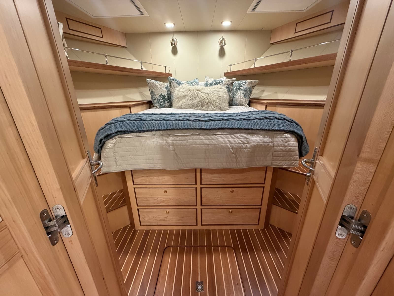 2021 Marlow Explorer 62E