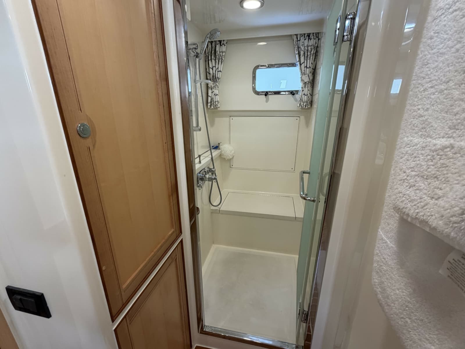 2021 Marlow Explorer 62E