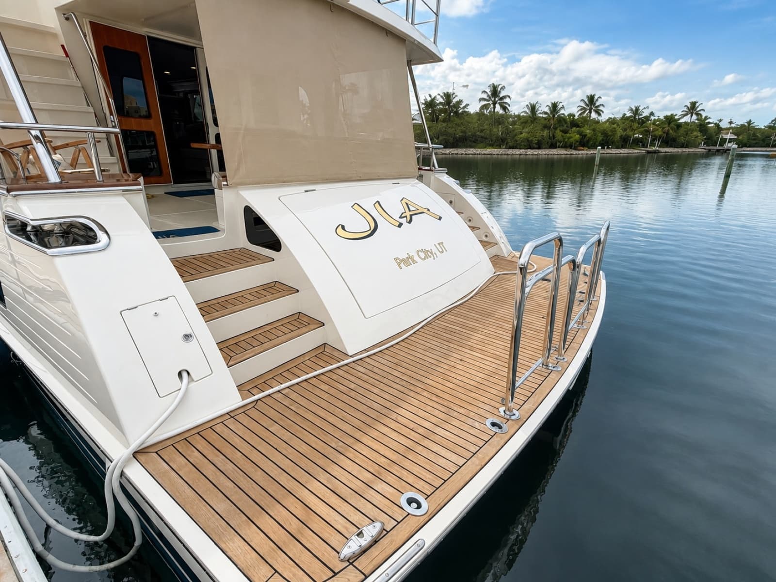 2021 Marlow Explorer 62E