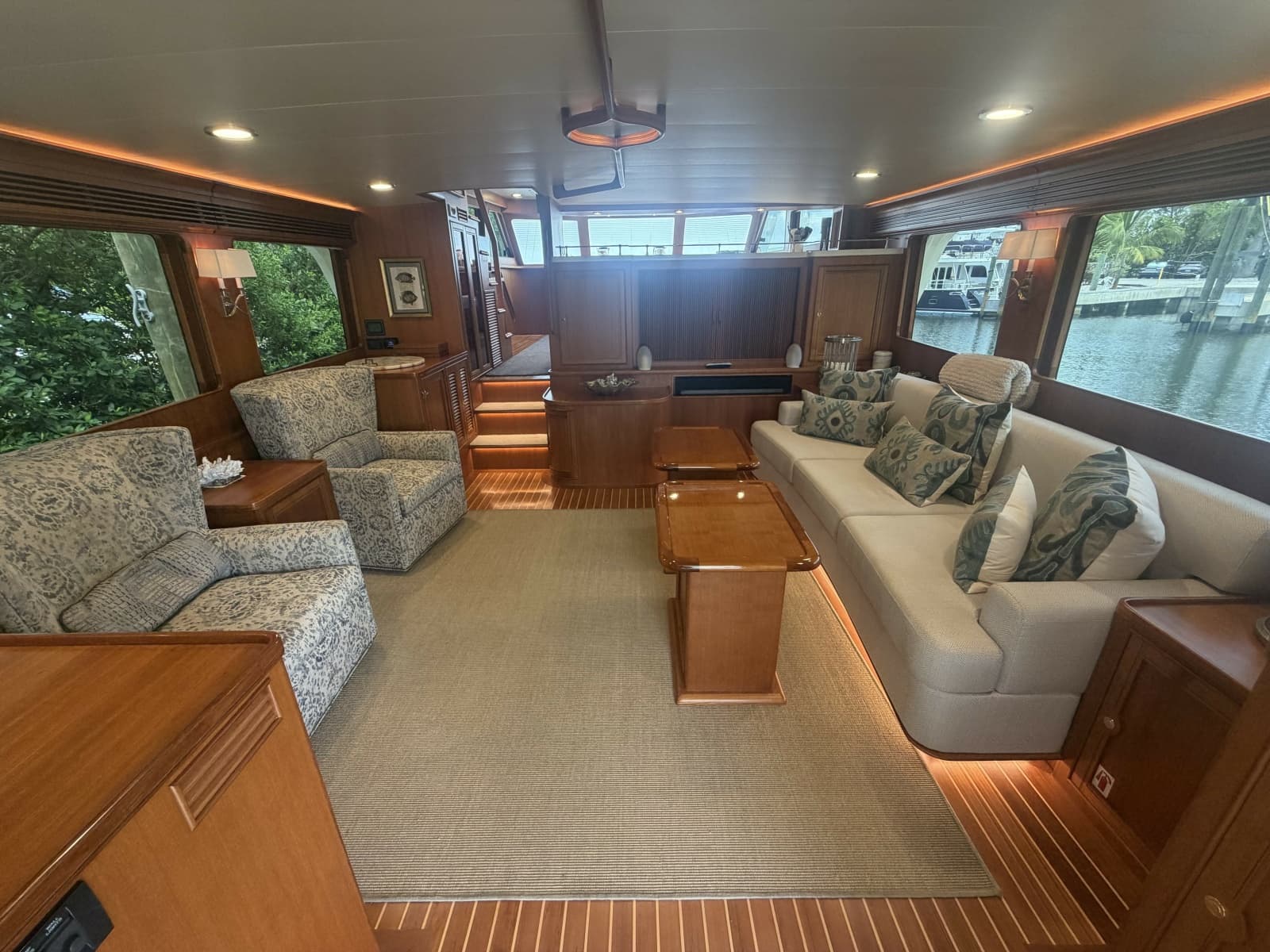 2021 Marlow Explorer 62E