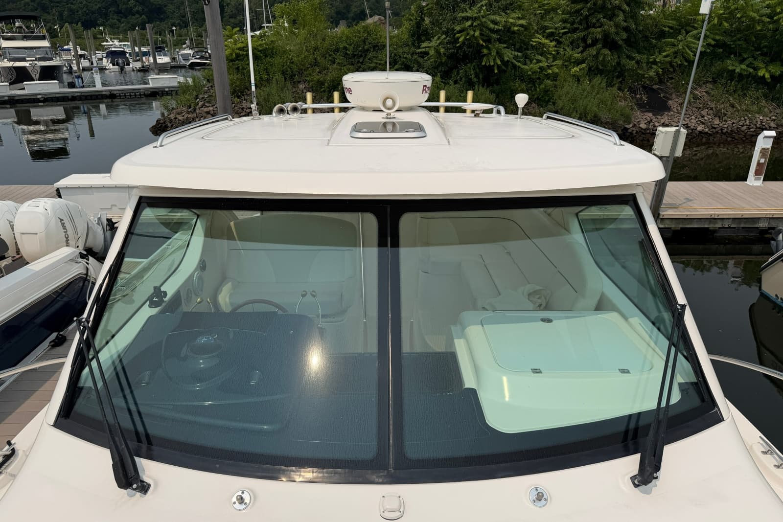 2008 Tiara Yachts 3000