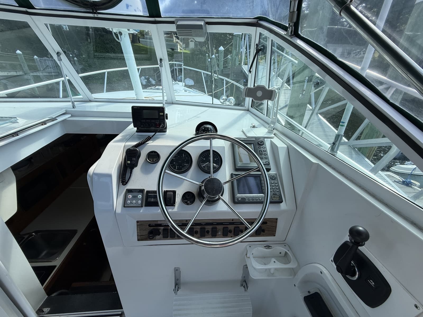 2000 Mainship Pilot 30