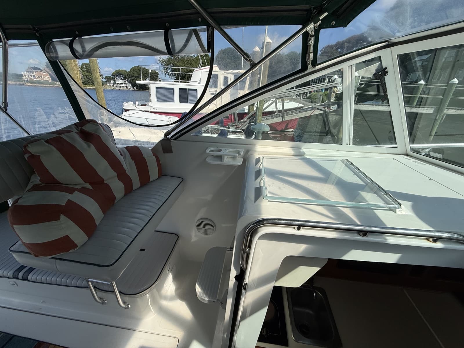 2000 Mainship Pilot 30