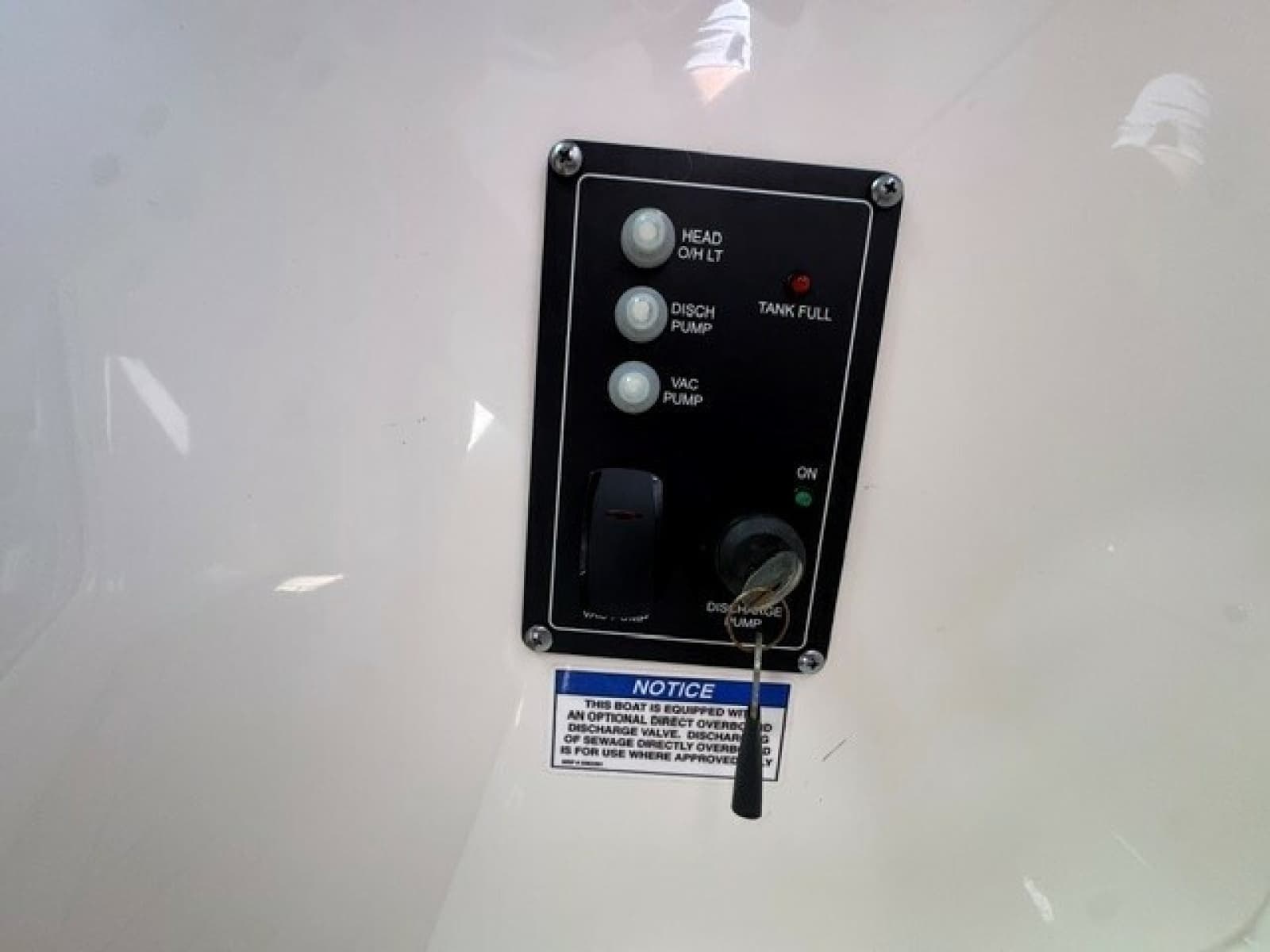 2021 Boston Whaler 380 Outrage