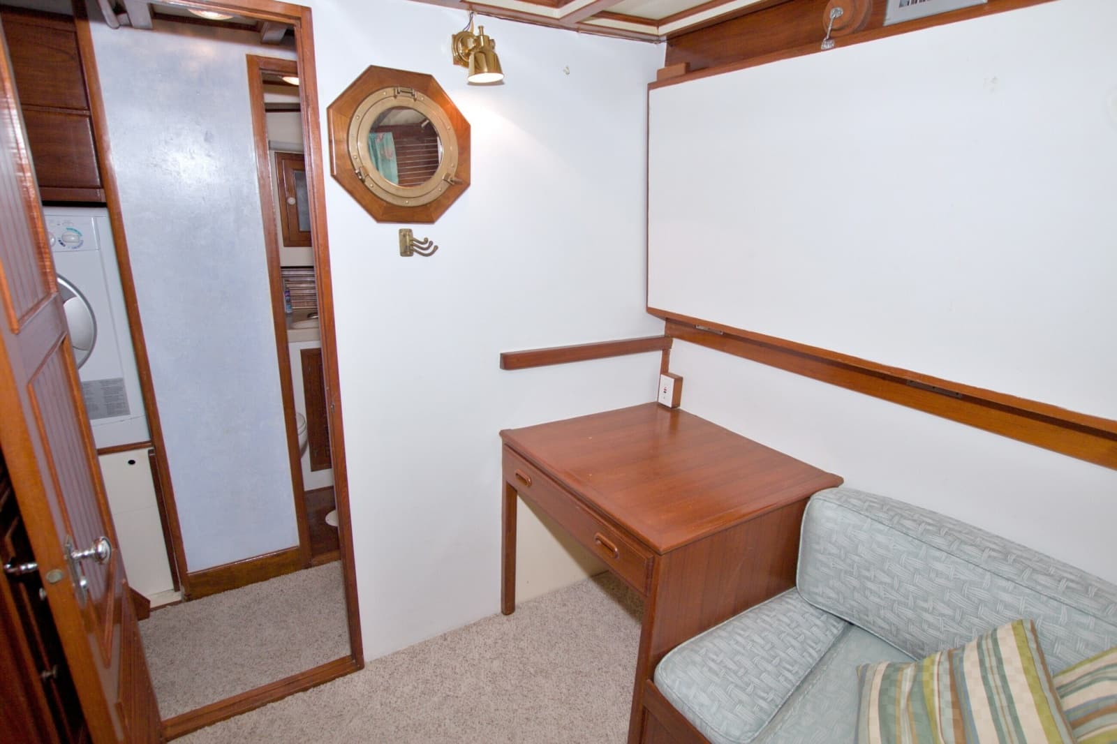 1980 Kadey-Krogen 42 Trawler