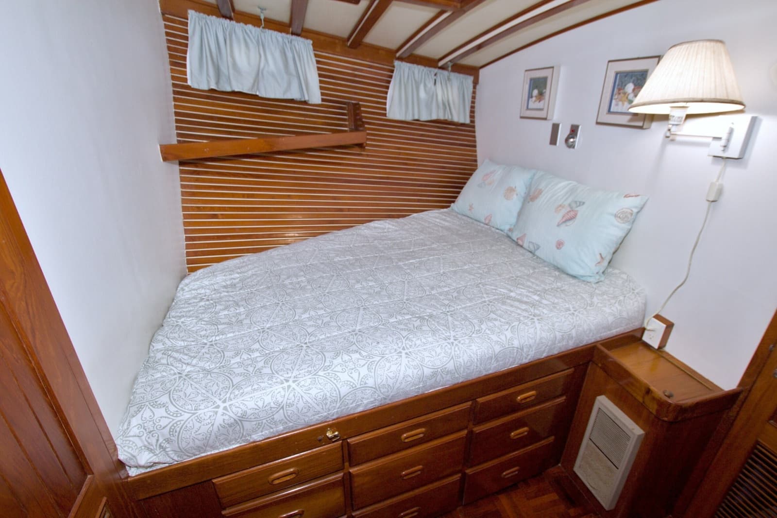 1980 Kadey-Krogen 42 Trawler