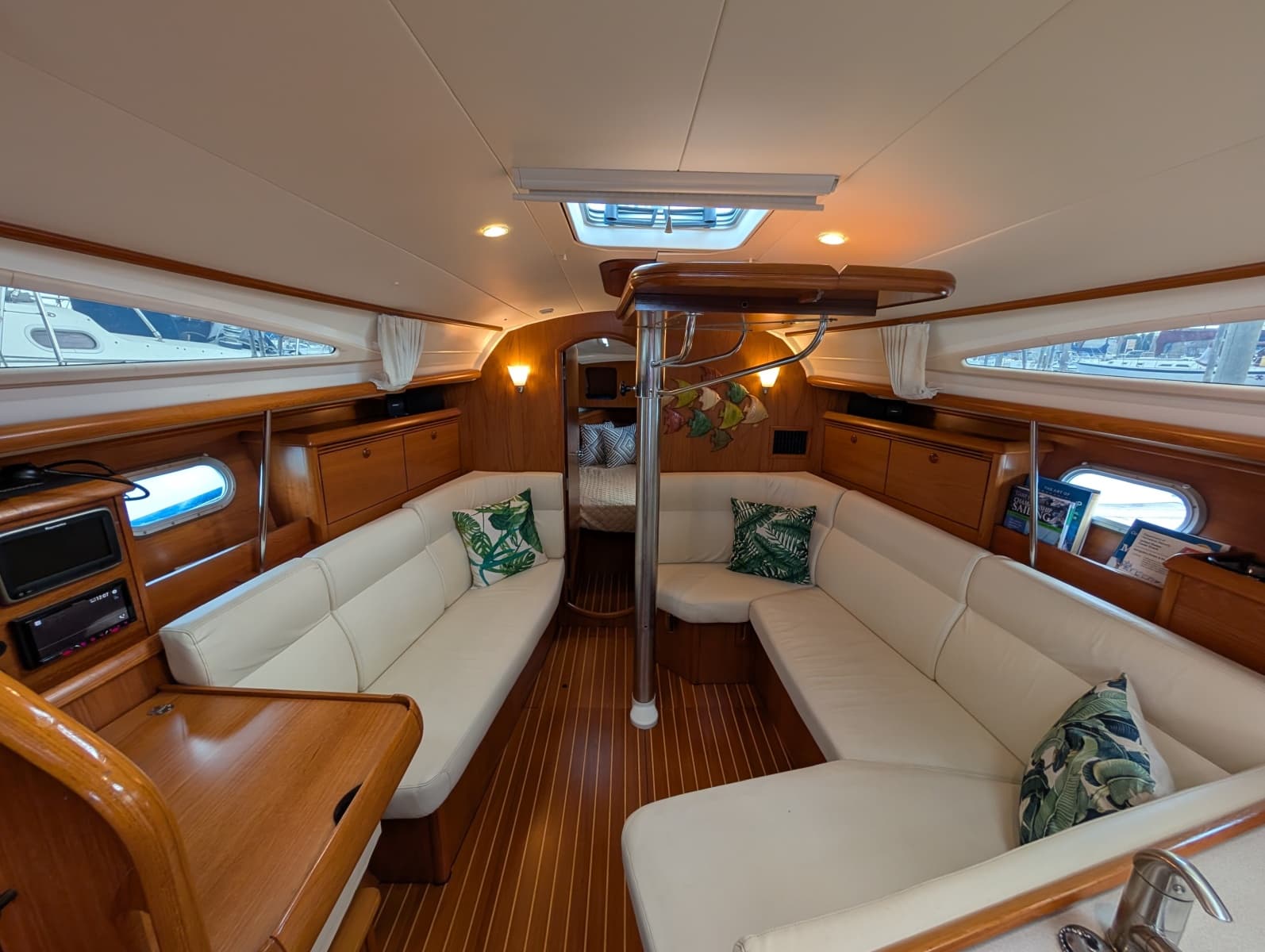 2005 Jeanneau Sun Odyssey 35