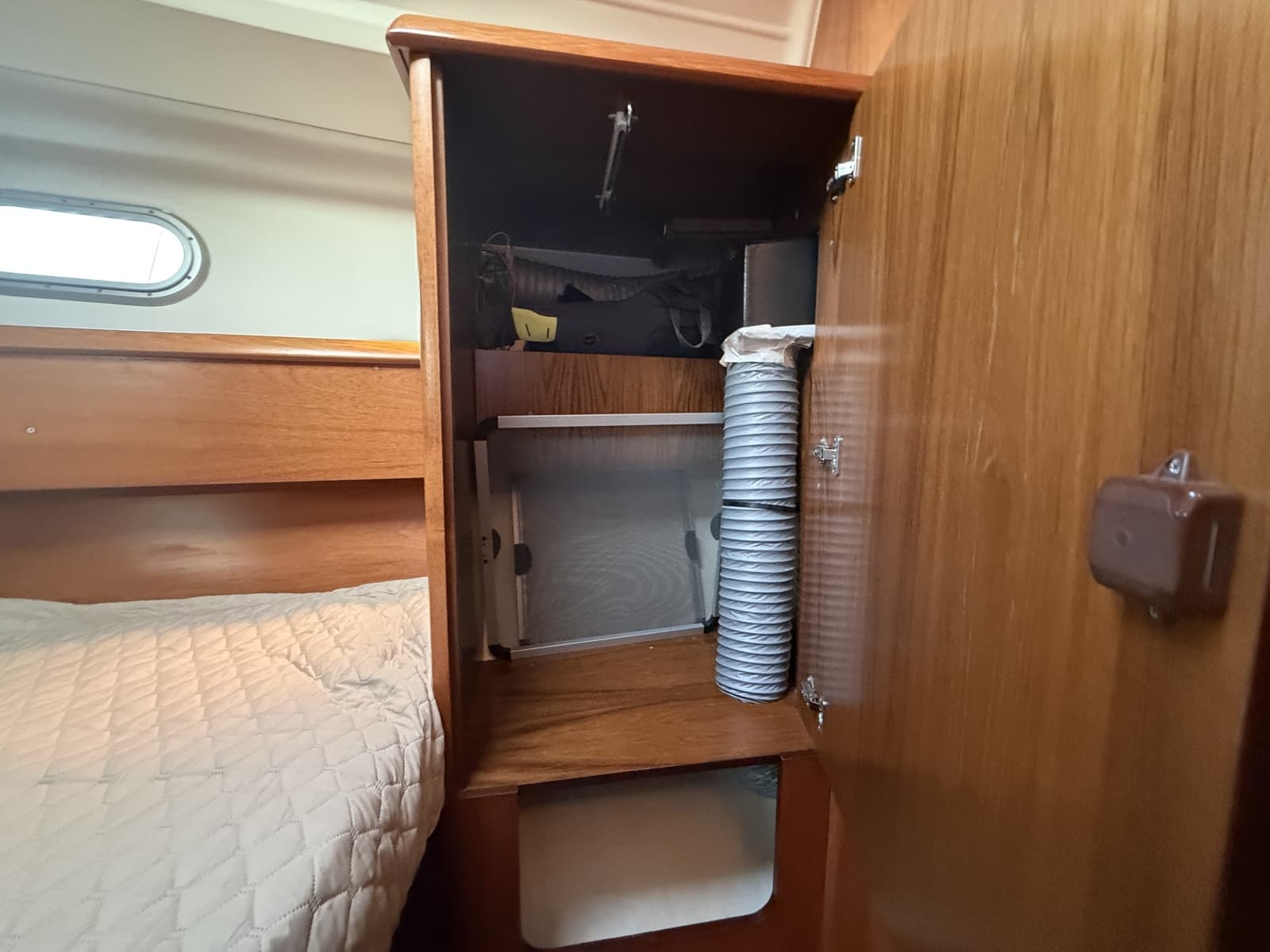 2005 Jeanneau Sun Odyssey 35