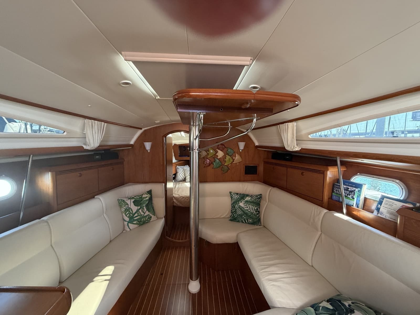 2005 Jeanneau Sun Odyssey 35