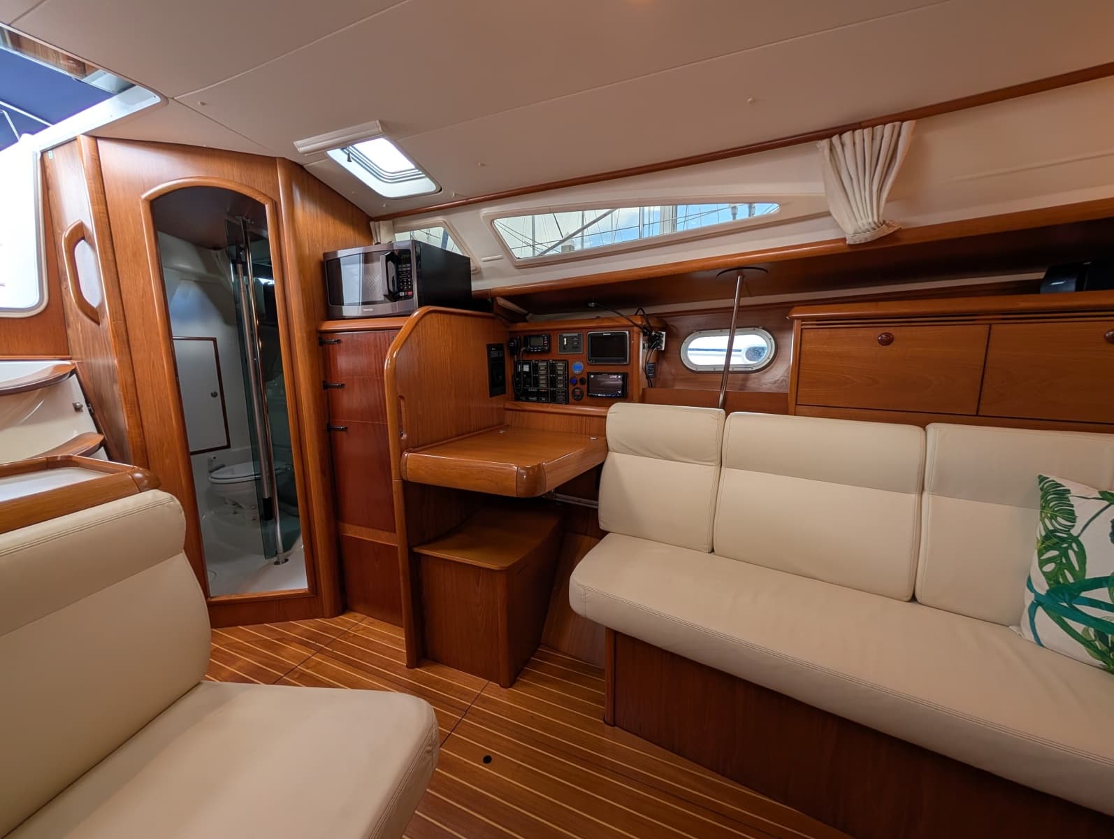 2005 Jeanneau Sun Odyssey 35