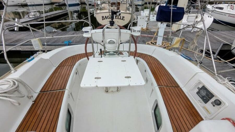 Cockpit Table 