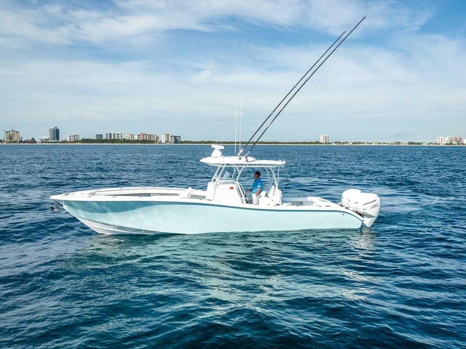 2023 Yellowfin 36 Center Console