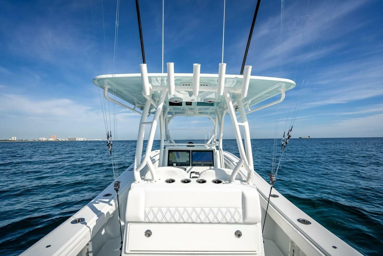 2023 Yellowfin 36 Center Console