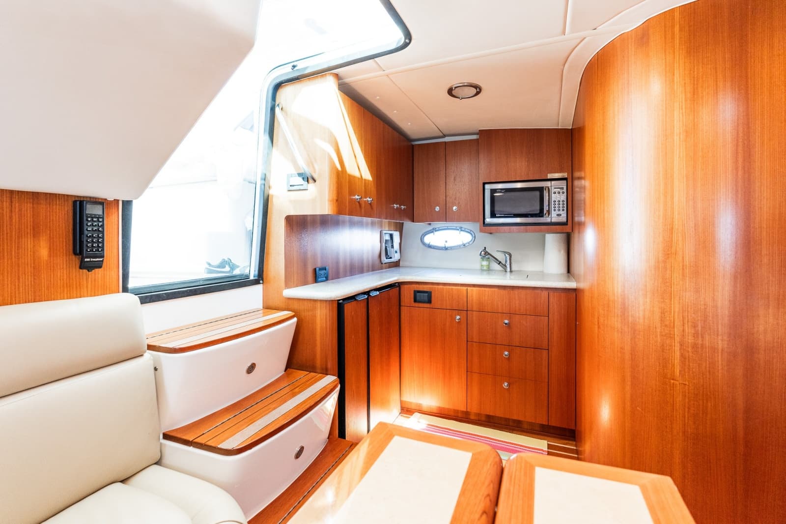 2003 Tiara Yachts 3800 Open