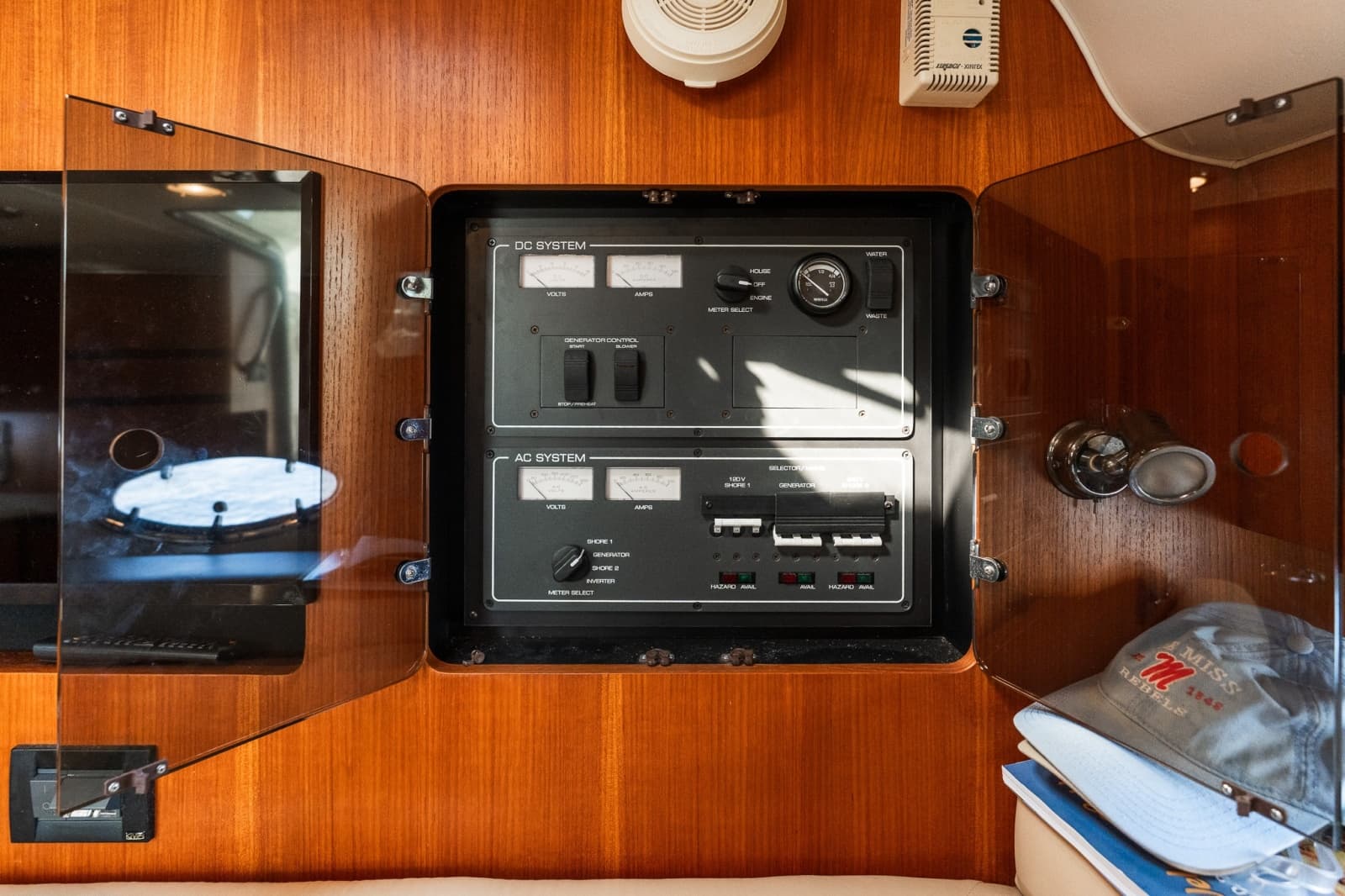 2003 Tiara Yachts 3800 Open