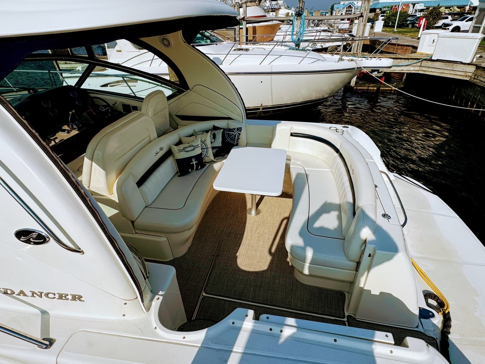 2005 Sea Ray 390 Sundancer