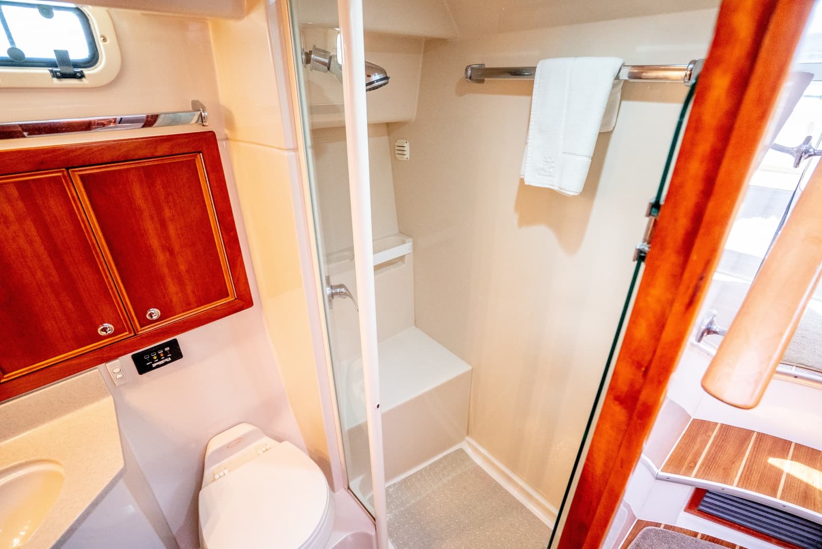 2007 Riviera 33 Flybridge