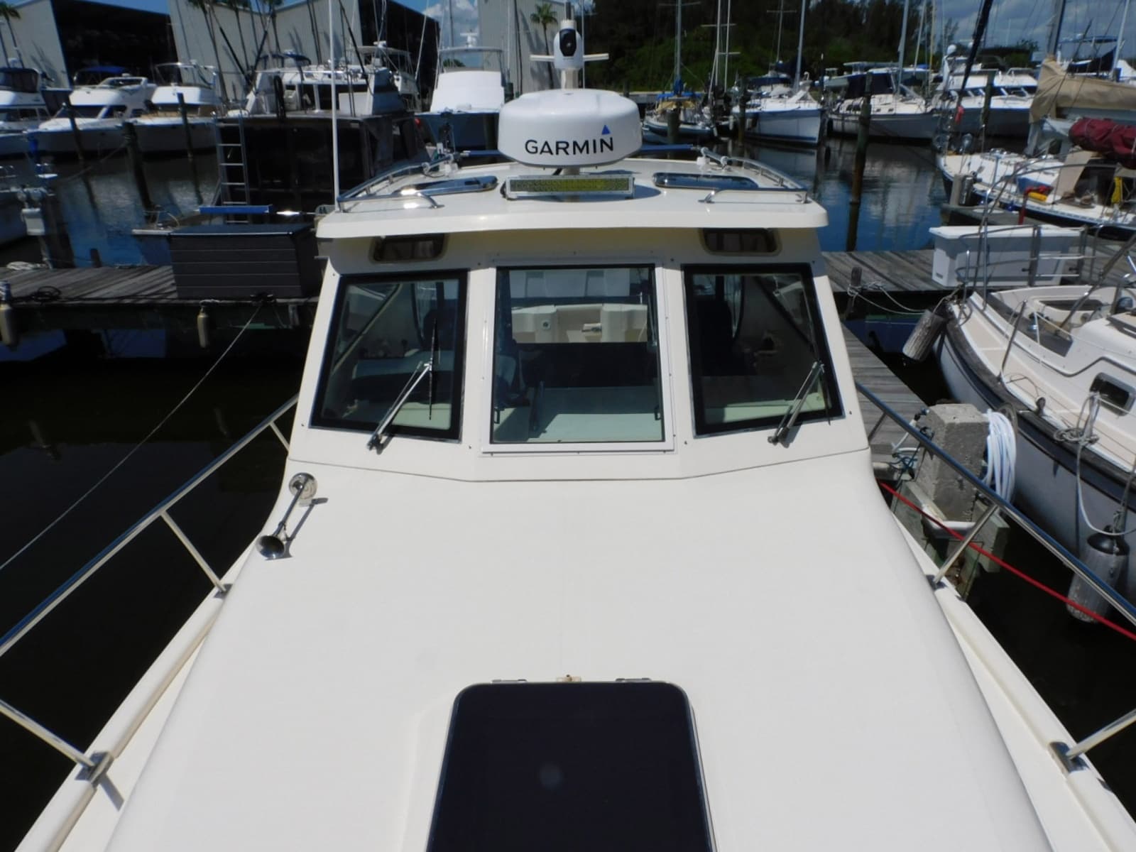 2004 Mainship 30 Rum Runner