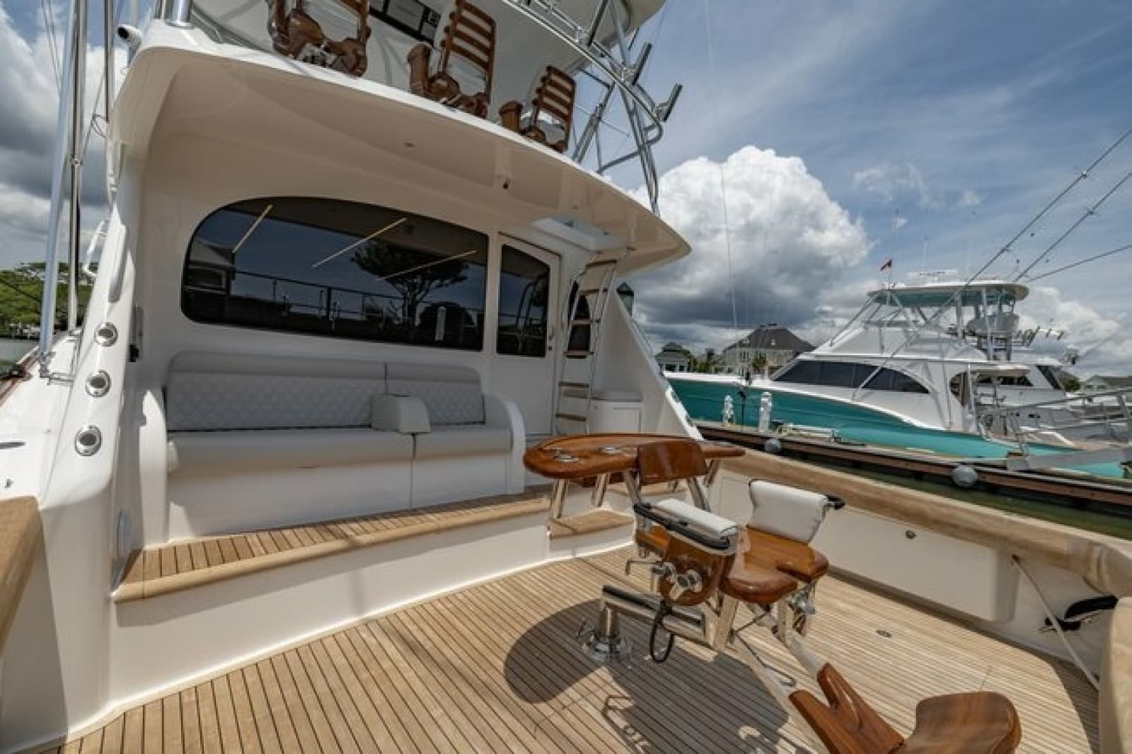2025 Viking 58 Convertible