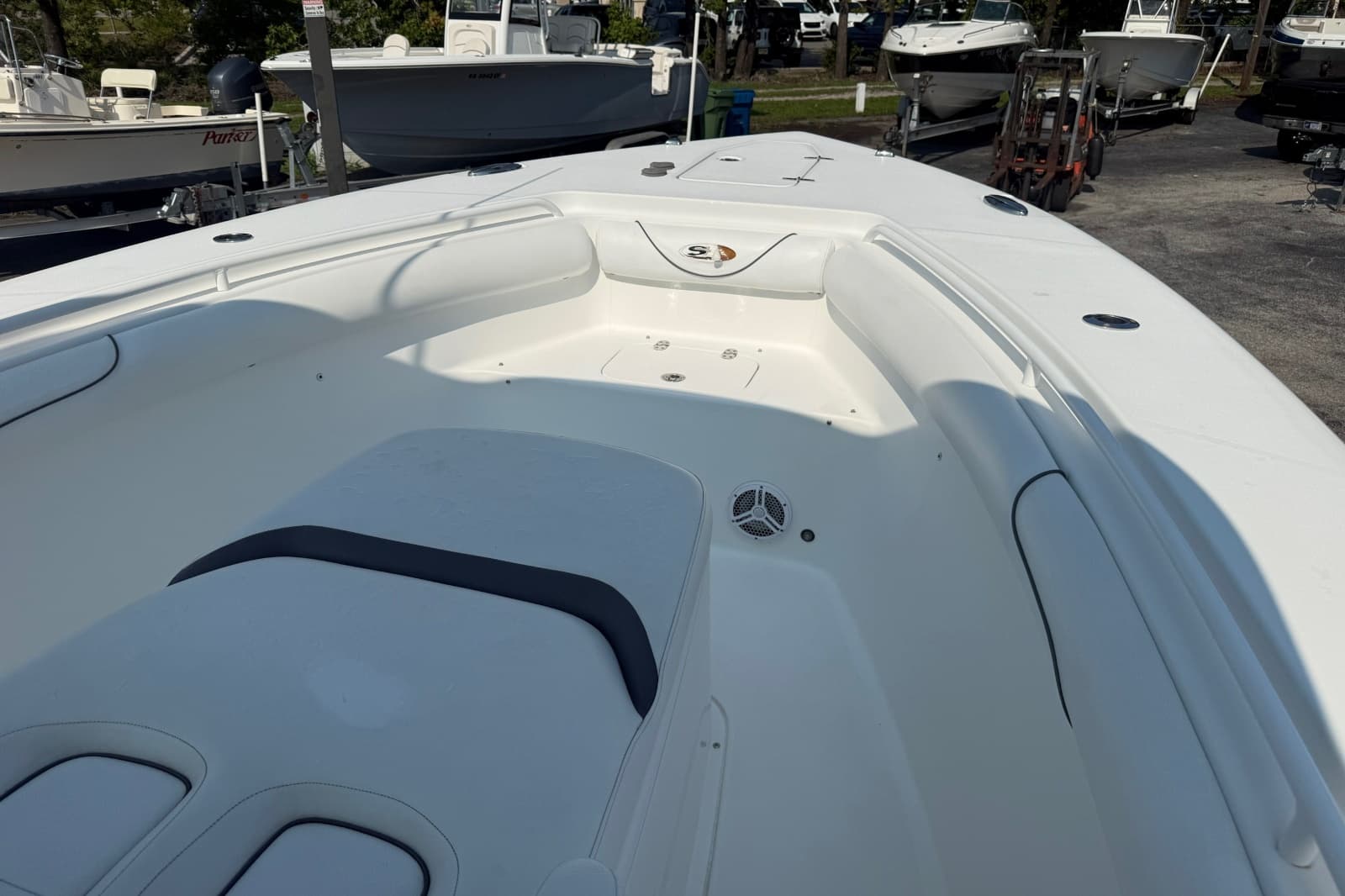 2015 Sea Hunt Gamefish 30