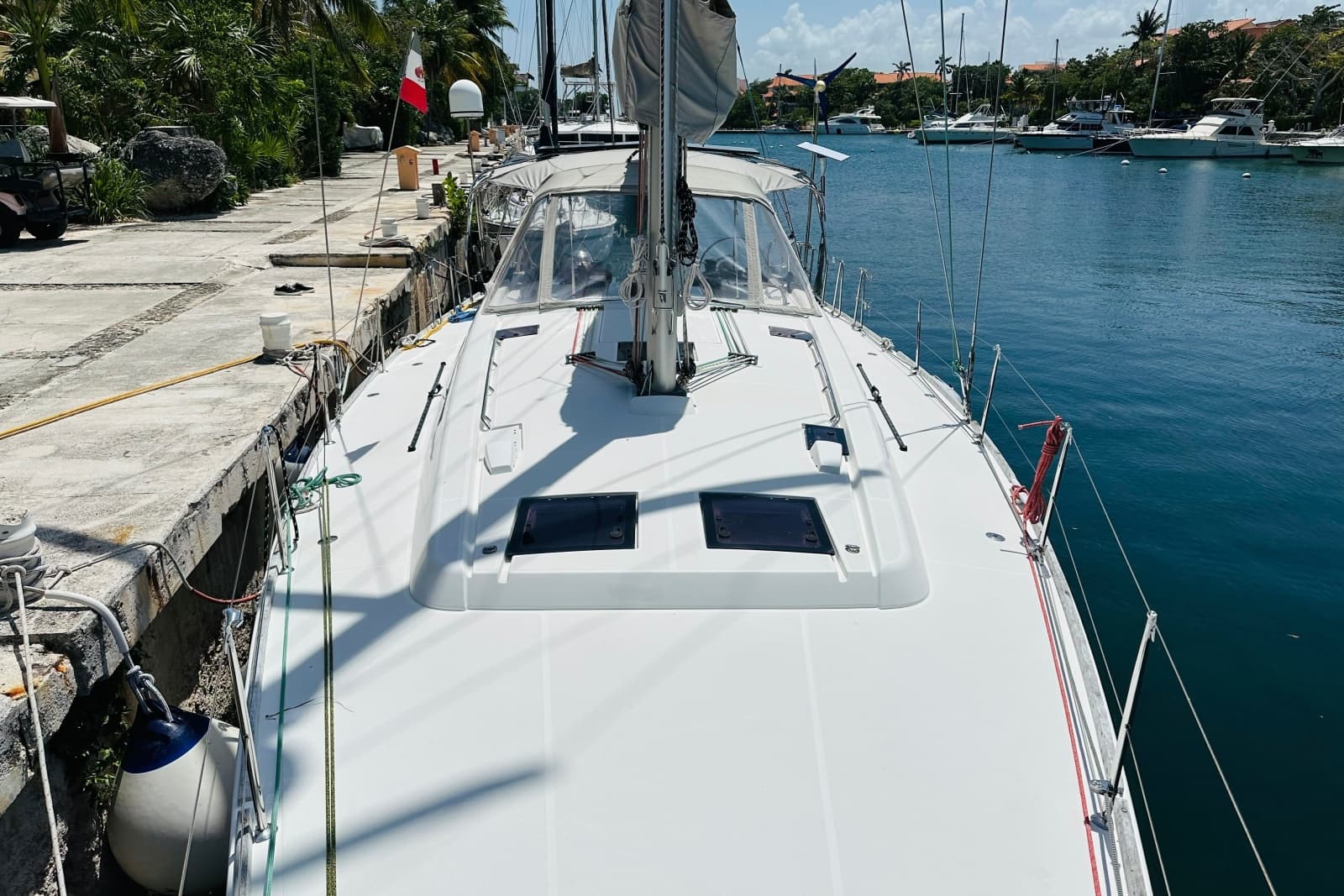 2014 Beneteau Oceanis 48