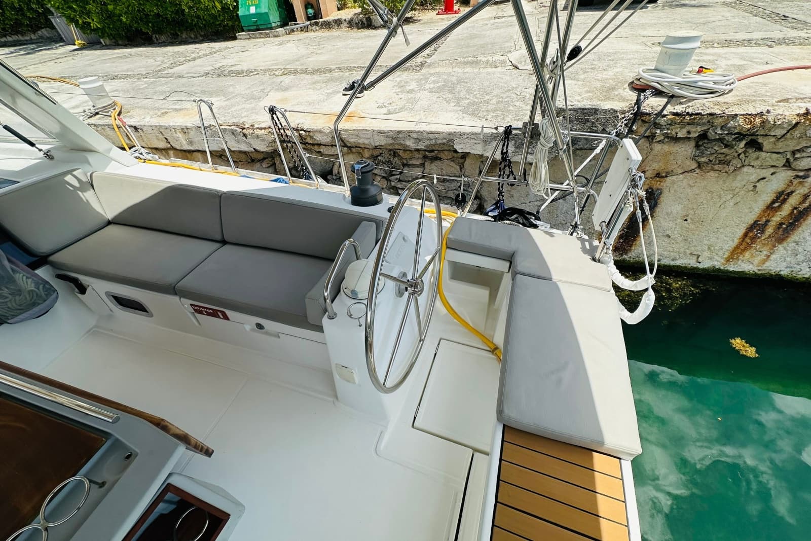 2014 Beneteau Oceanis 48