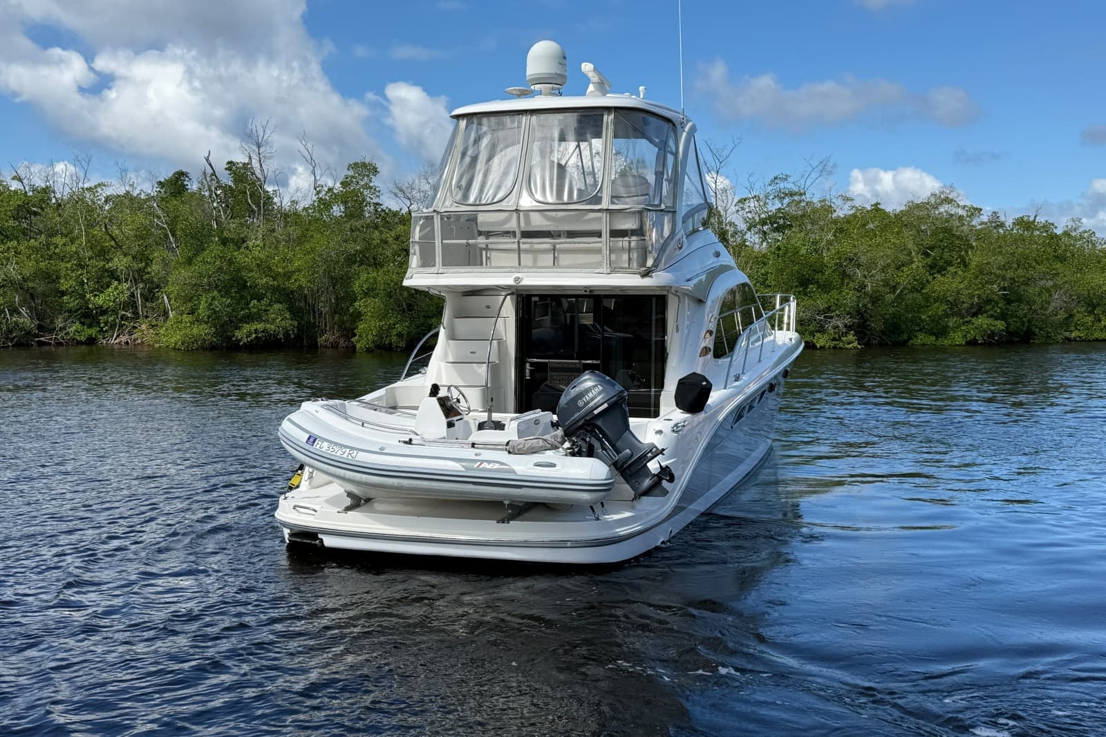2005 Sea Ray 500 Sedan Bridge